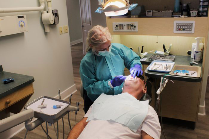 Seabreeze Dental Group | Dental Lab, Preventative Program and Dental Sealants